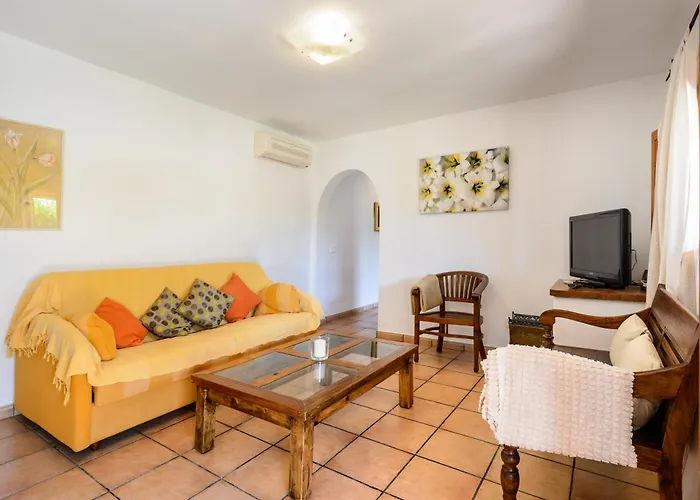 Casa Es Pins